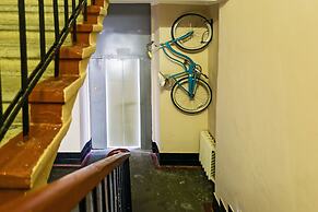 GM Apartment Bolshaya Tatarskaya 30