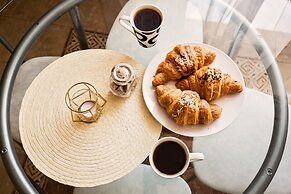 GM Apartment Bolshaya Tatarskaya 30