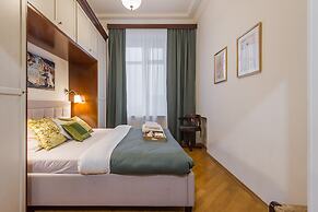 GM Apartment Kudrinskaya Square 1