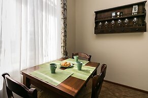 GM Apartment Kudrinskaya Square 1