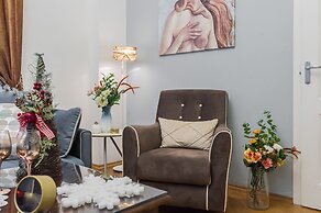 GM Apartment Kudrinskaya Square 1