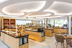 Rhodos Horizon City- Adults only