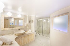 Rhodos Horizon City- Adults only