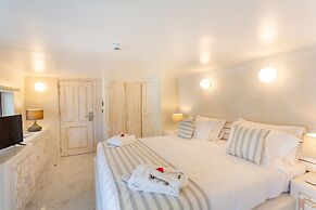 Rhodos Horizon City- Adults only