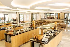 Rhodos Horizon City- Adults only