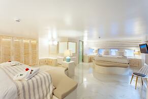 Rhodos Horizon City- Adults only