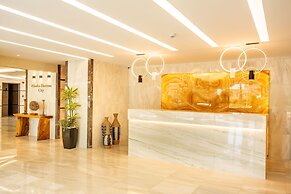 Rhodos Horizon City- Adults only