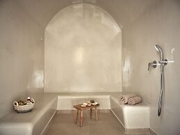 Gerakas Belvedere Hotel & Luxury Suites