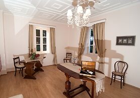 Gerakas Belvedere Hotel & Luxury Suites