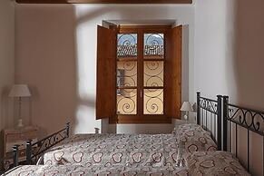 JOIVY Charming Apt Centre of Como