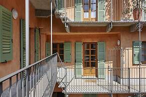 JOIVY Charming Apt Centre of Como