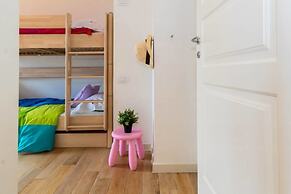 JOIVY Lake Como Waterfall House