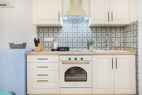 Residence Teatro - Near Cathedral of St James