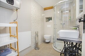 Residence Teatro - Near Cathedral of St James