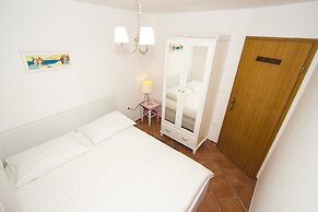 Jerry & Oli Apartments