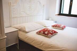 Jerry & Oli Apartments