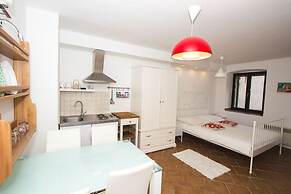 Jerry & Oli Apartments