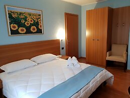 RistHotel Airport