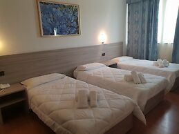 RistHotel Airport