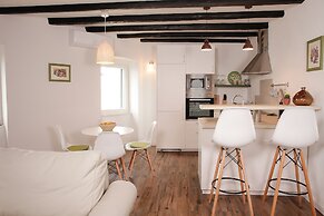 A&E Apartment - Near Cathedral of St James