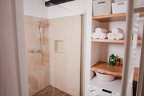 A&E Apartment - Near Cathedral of St James