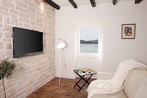 A&E Apartment - Near Cathedral of St James