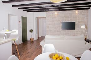 A&E Apartment - Near Cathedral of St James