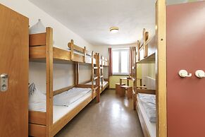 DJH Jugendherberge Oberstdorf-Kornau - Hostel