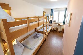 DJH Jugendherberge Oberstdorf-Kornau - Hostel