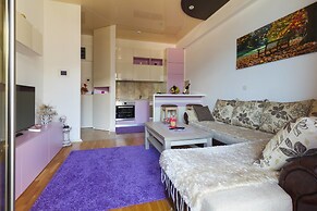 Luxury Harmonia Apartments