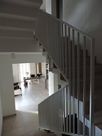 Amico Country House