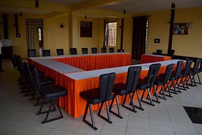 Kibar Mos Hotel and Lodges