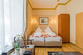 Arbio I Parlamento Rooms