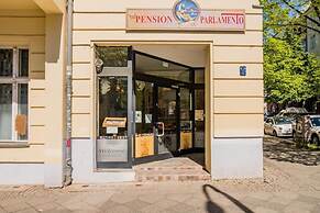 Arbio I Parlamento Rooms