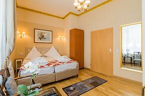 Arbio I Parlamento Rooms