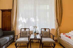 Arbio I Parlamento Rooms