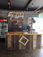 Loskop Valley Lodge and Restaurant