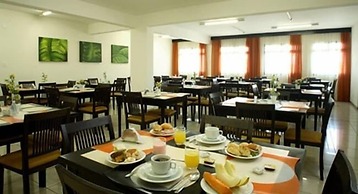 Serema Palace Hotel