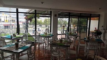 Air Suites Hotel Boutique