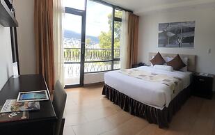 Air Suites Hotel Boutique