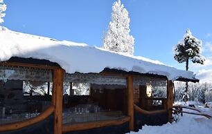 Nachoanas Apart Bungalows