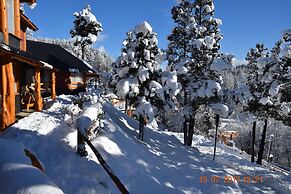 Nachoanas Apart Bungalows