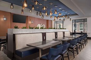 Embassy Suites by Hilton Knoxville Downtown