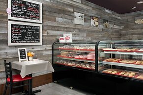 Embassy Suites by Hilton Knoxville Downtown