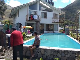 Casa de Campo Inkarumis-House