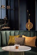 Academias Hotel, Autograph Collection