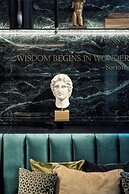 Academias Hotel, Autograph Collection