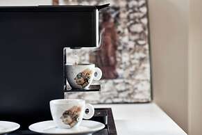 Academias Hotel, Autograph Collection