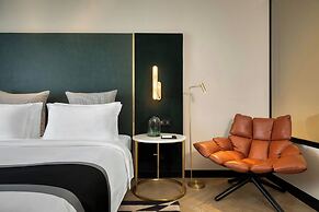 Academias Hotel, Autograph Collection