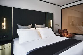 Academias Hotel, Autograph Collection